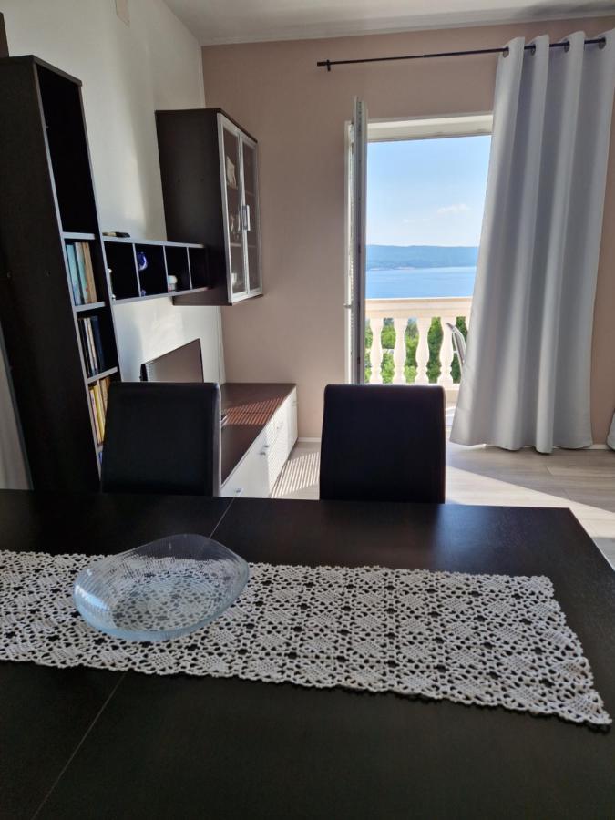 Apartments Velic Crikvenica Exterior foto