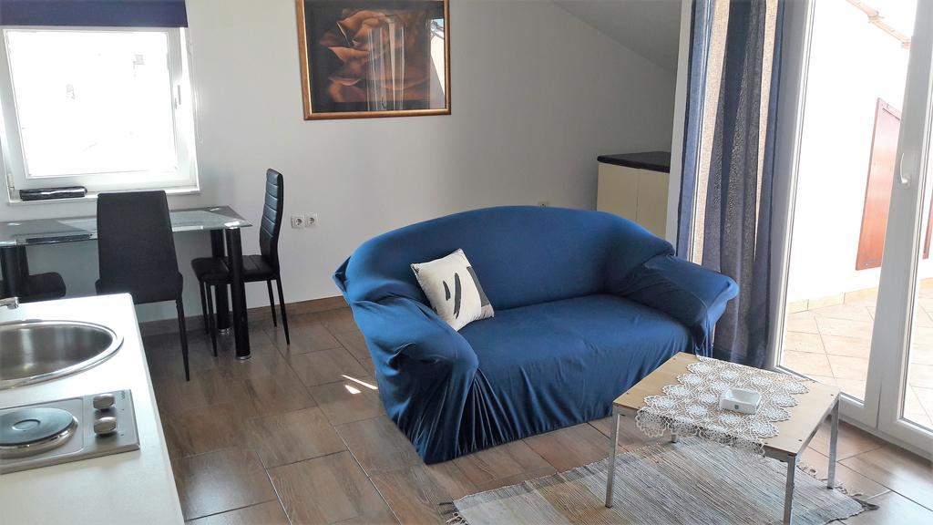 Apartments Velic Crikvenica Exterior foto